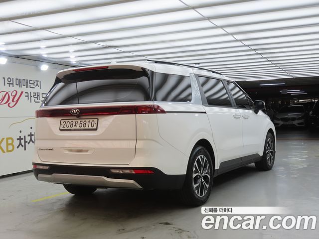 Kia Carnival (IV) Diesel 9-Seater Prestige 2021 — фото 4