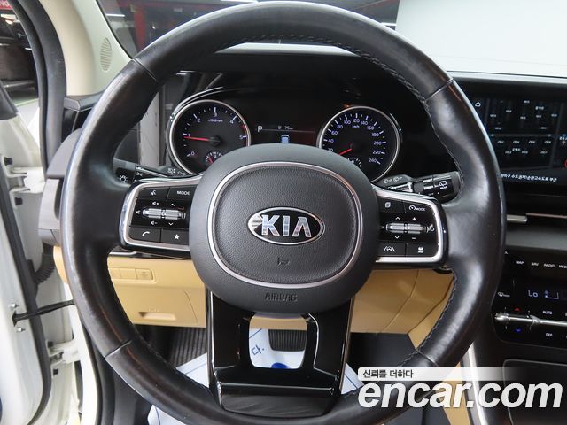 Kia Carnival (IV) Diesel 9-Seater Prestige 2021 — фото 8