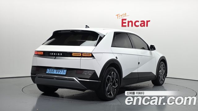 Hyundai Ioniq 5 Long range Exclusive 2022 — фото 2