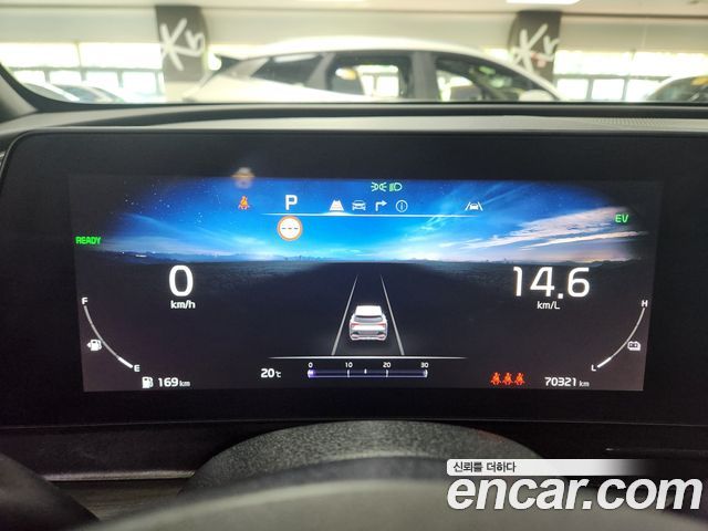 Kia Sportage Hybrid (V) Signature Gravity 2WD 2023 — фото 4