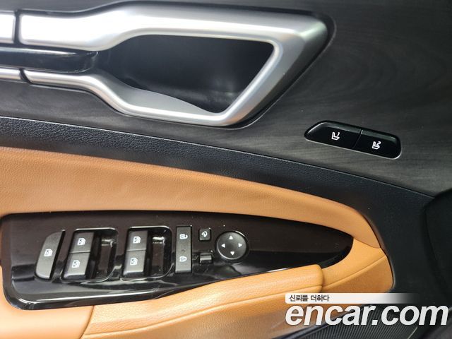 Kia Sportage Hybrid (V) Signature Gravity 2WD 2023 — фото 15