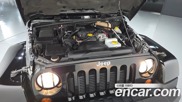Jeep Wrangler (JK) 2.8 Diesel Sahara 4Door 2012 — фото 6