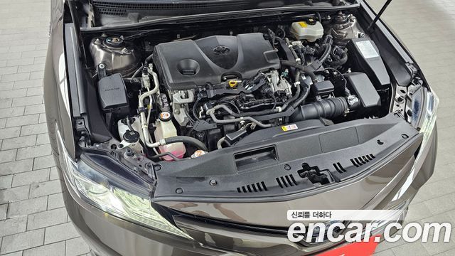 Toyota Camry (XV70) 2.5 XLE Hybrid 2018 — фото 6