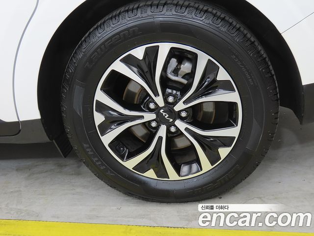 Kia Carnival (IV) Diesel 9-Seater Prestige 2022 — фото 24