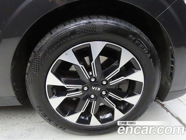 Kia Carnival (IV) Diesel 9-Seater Signature 2021 — фото 24