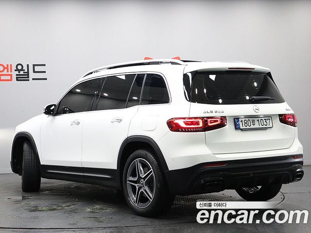 Mercedes-Benz GLB-Class (X247) GLB250 4MATIC 2023 — фото 4