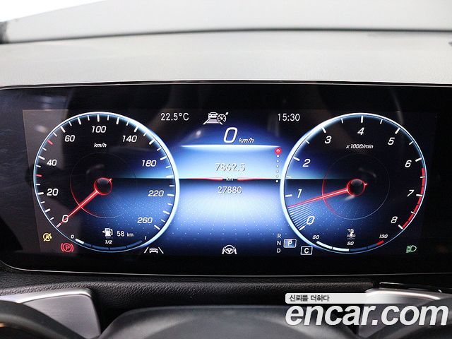 Mercedes-Benz GLB-Class (X247) GLB250 4MATIC 2023 — фото 6