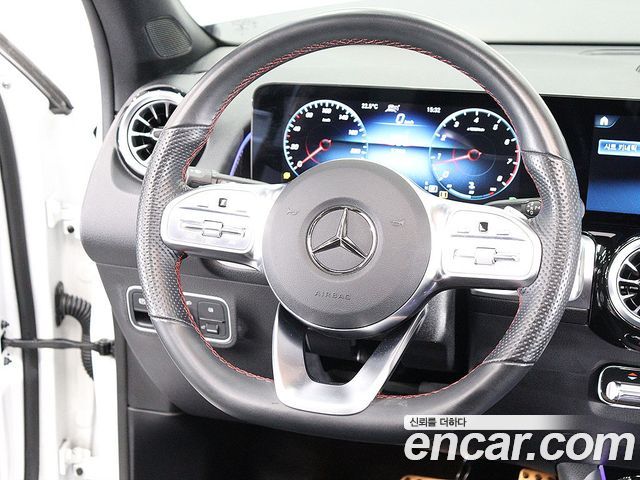 Mercedes-Benz GLB-Class (X247) GLB250 4MATIC 2023 — фото 19