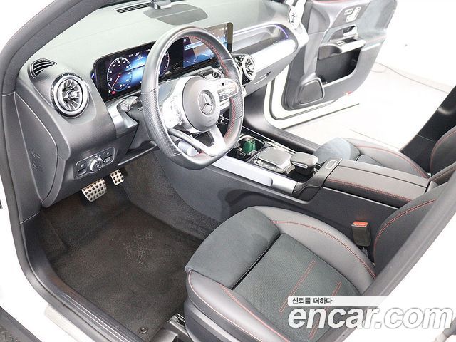 Mercedes-Benz GLB-Class (X247) GLB250 4MATIC 2023 — фото 21