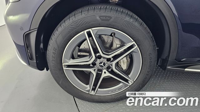 Mercedes-Benz GLC-Class (X253) GLC300e 4MATIC 2022 — фото 5