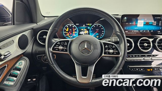 Mercedes-Benz GLC-Class (X253) GLC300e 4MATIC 2022 — фото 17
