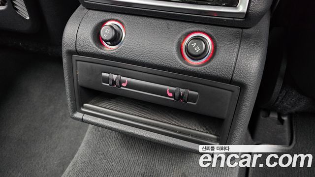Audi Q7 35 TDI Quattro Dynamic 4L 2015 — фото 18