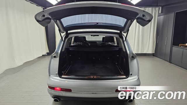 Audi Q7 35 TDI Quattro Dynamic 4L 2015 — фото 20