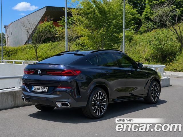 BMW X6 (G06) xDrive40i M Sport 2026 — фото 2