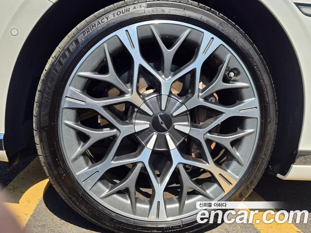 Genesis G90 (RS4) Gasoline 3.5 Turbo e-S/C AWD 2023 — фото 5