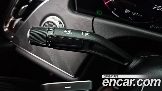 Mercedes-Benz E-Class (W214) E200 Avantgarde 2025 — фото 19