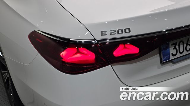 Mercedes-Benz E-Class (W214) E200 Avantgarde 2025 — фото 23