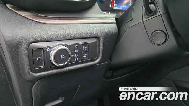 Ford Explorer (VI) 2.3 LimIted 4WD 2021 — фото 13