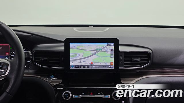 Ford Explorer (VI) 2.3 LimIted 4WD 2021 — фото 15