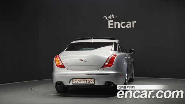 Jaguar XJ 2.0 Luxury SWB X351 2014 — фото 4