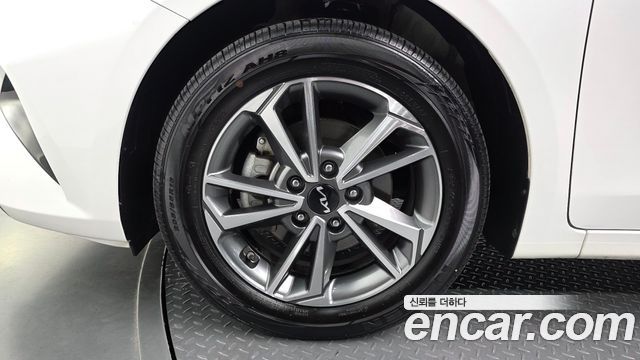 Kia K3 (II) 1.6 Prestige 2022 — фото 5