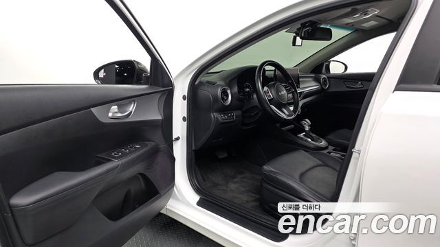 Kia K3 (II) 1.6 Prestige 2022 — фото 10
