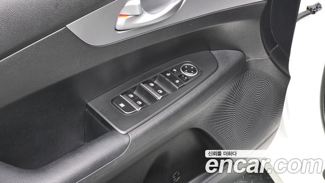 Kia K3 (II) 1.6 Prestige 2022 — фото 20