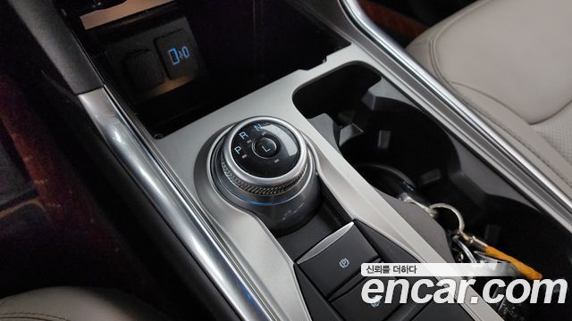 Ford Explorer (VI) 2.3 LimIted 4WD 2021 — фото 9