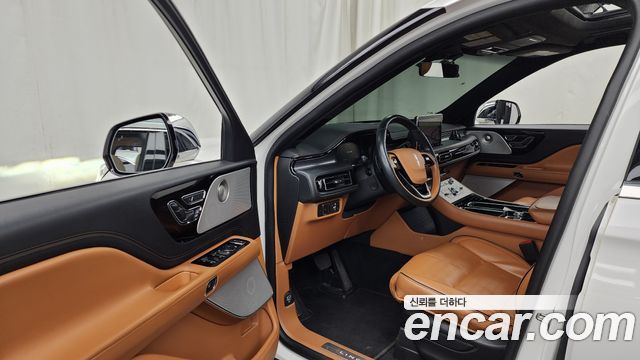 Lincoln Aviator (II) 3.0 Black Label AWD 2021 — фото 10