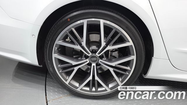 Audi A7 (4K) 50 TDI Quattrp Premium 2025 — фото 5