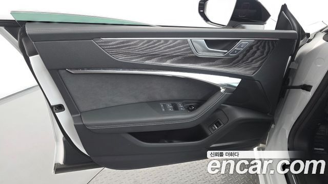 Audi A7 (4K) 50 TDI Quattrp Premium 2025 — фото 24