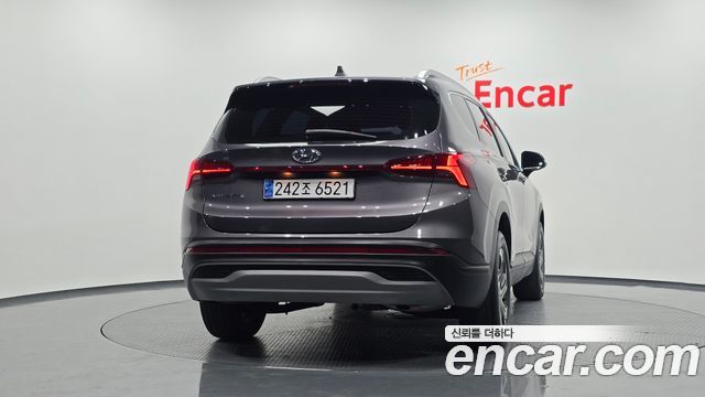 Hyundai Santa Fe Diesel 2.2 2WD Prestige 2023 — фото 4