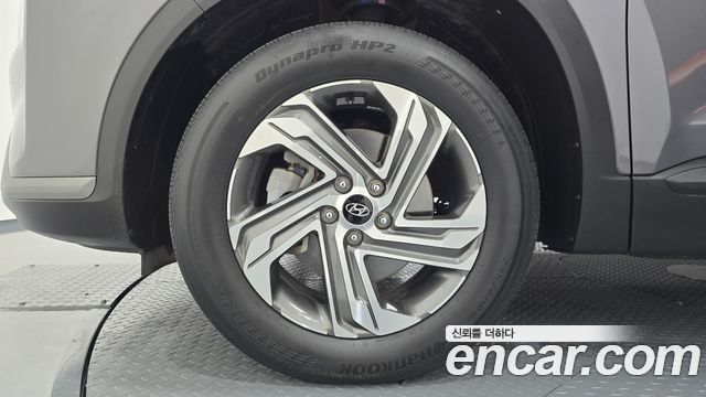 Hyundai Santa Fe Diesel 2.2 2WD Prestige 2023 — фото 5