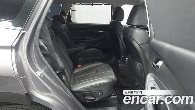 Hyundai Santa Fe Diesel 2.2 2WD Prestige 2023 — фото 12
