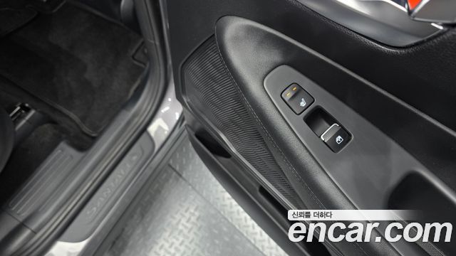 Hyundai Santa Fe Diesel 2.2 2WD Prestige 2023 — фото 19