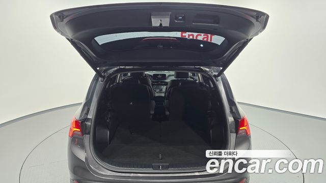 Hyundai Santa Fe Diesel 2.2 2WD Prestige 2023 — фото 20
