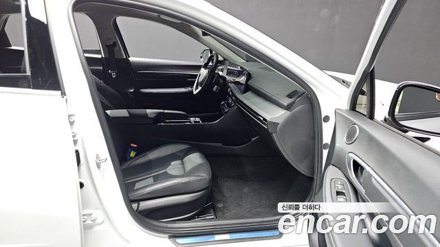 Hyundai Sonata The Edge (DN8) 2.0 Premium 2025 — фото 15