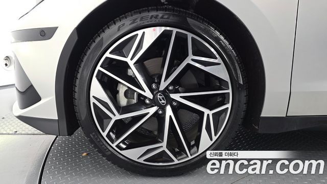 Hyundai Ioniq 6 Long Range Prestige 2023 — фото 5
