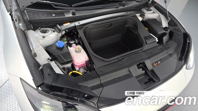 Hyundai Ioniq 6 Long Range Prestige 2023 — фото 6