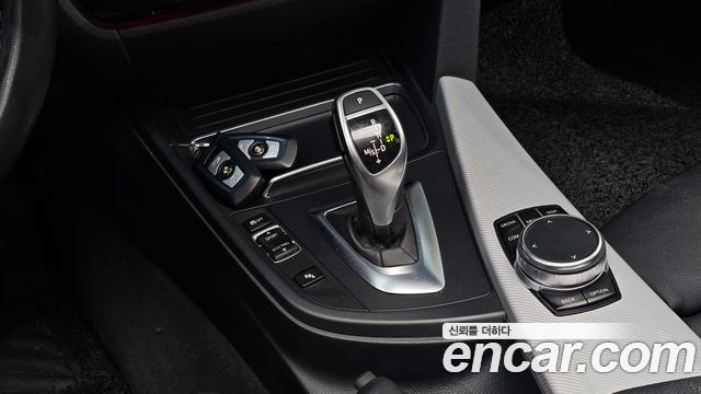 BMW 3 Series (F30) 320i M Sport 2017 — фото 9