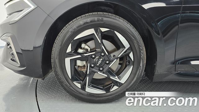 Kia K5 (III) 2.0 Prestige 2024 — фото 5