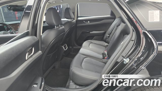 Kia K5 (III) 2.0 Prestige 2024 — фото 12
