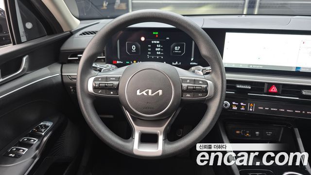 Kia K5 (III) 2.0 Prestige 2024 — фото 13