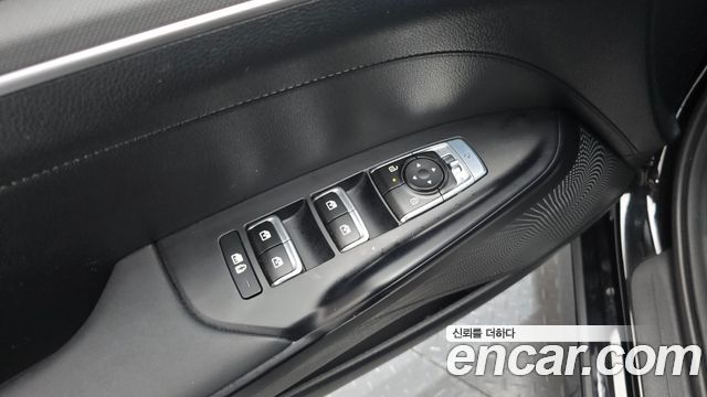 Kia K5 (III) 2.0 Prestige 2024 — фото 29