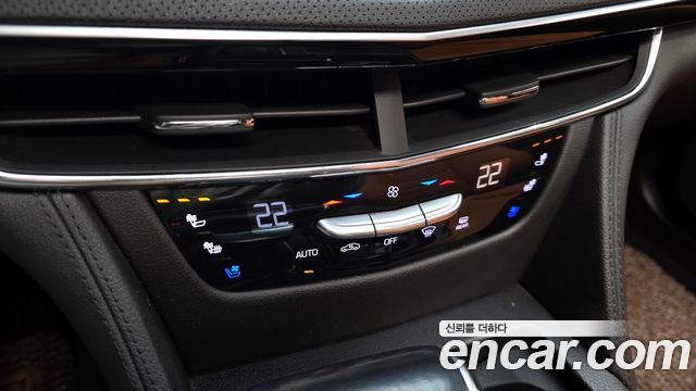 Cadillac CT6 3.6 Premium AWD 2018 — фото 18