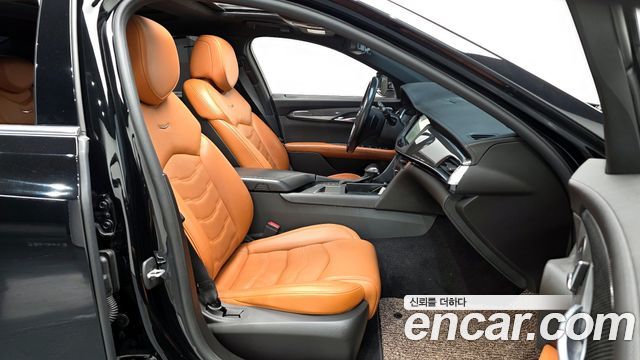 Cadillac CT6 3.6 Premium AWD 2018 — фото 26