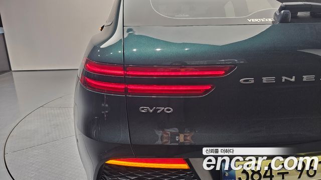 Genesis GV70 2.5T Gasoline AWD 2022 — фото 23