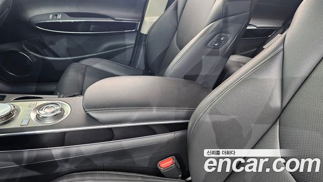 Genesis GV70 2.5T Gasoline AWD 2022 — фото 29