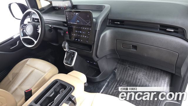 Hyundai Staria Cargo 3-Seater Modern 2023 — фото 7