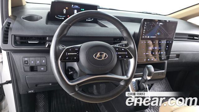 Hyundai Staria Cargo 3-Seater Modern 2023 — фото 12